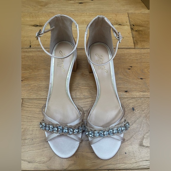 Jewel Badgley Mischka Women's Giona Block Heel Evening Sandals​ - Picture 10 of 12